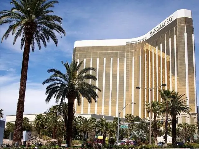 Mandalay Bay - это пятизвездочный отель?
