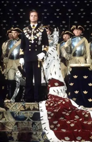 Сколько лет было отцу Тутанхамона, когда он умер?