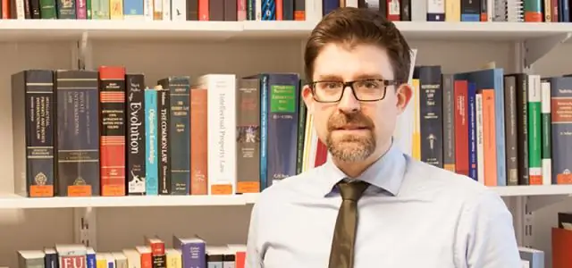 Кому принадлежал Balmoral до Royals?