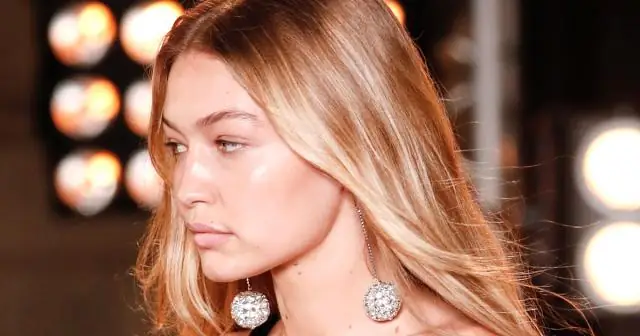 С кем гастролировала Эль Кинг?