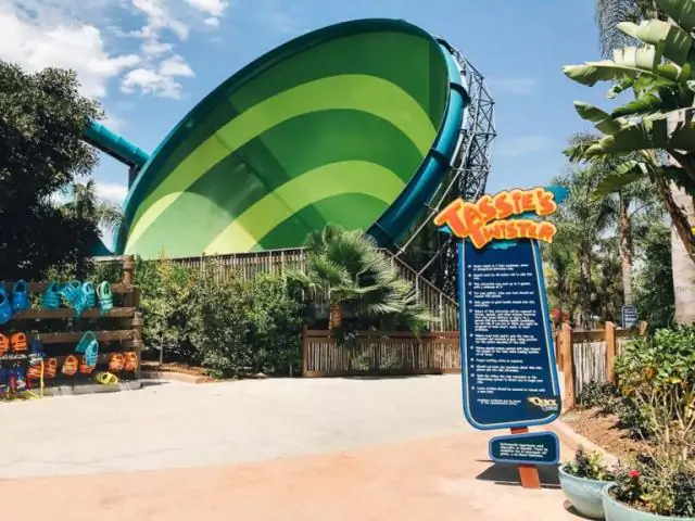 Можете ли вы попасть в Aquatica с пропуском SeaWorld?