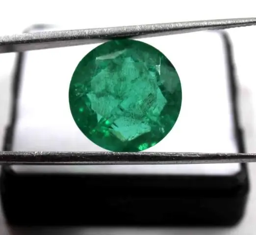 Камень какого месяца зеленый?