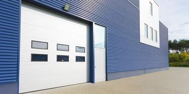 Должны ли шторы для отелей быть огнестойкими?