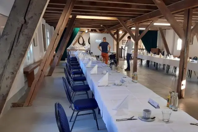 Можете ли вы устроить вечеринку по случаю дня рождения в Диснейленде?