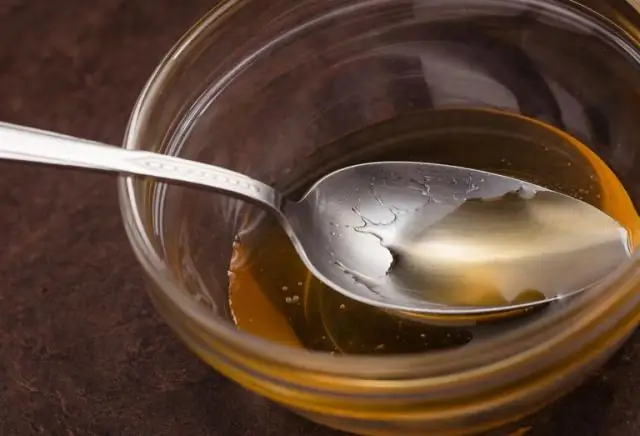 В чем разница между кладовой и кладовой дворецкого?