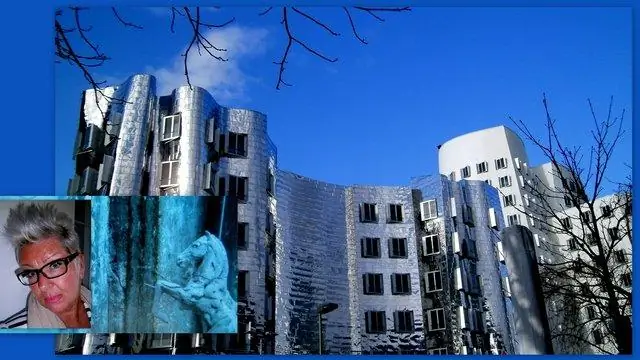 О Чарли принимает заказы?