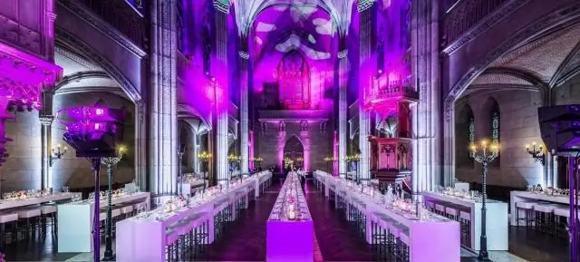 Что значит открытый бар на свадьбе?