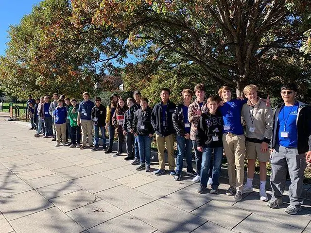 Как попасть на Арлингтонское национальное кладбище?