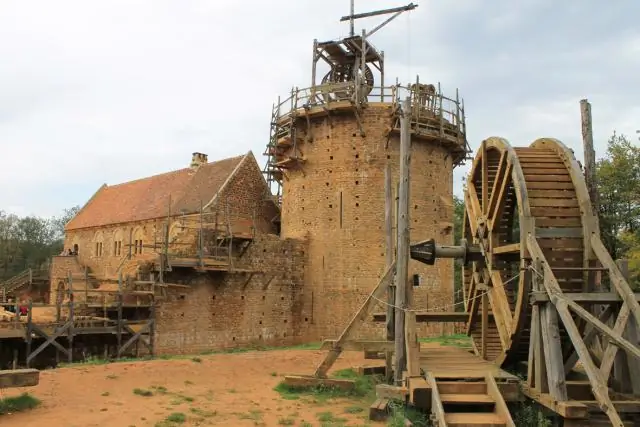 Сколько стоит построить замок?