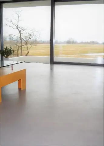 Из чего сделано дно подземного бассейна?