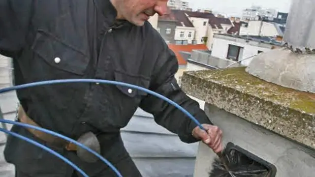 Обязательно ли платить за сантехнику жильцам?