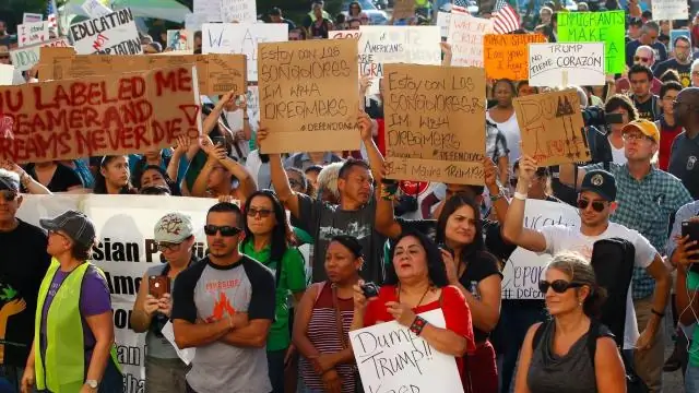 Что такое студенты DACA?