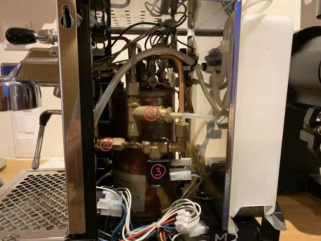 При каком давлении открывается предохранительный клапан?