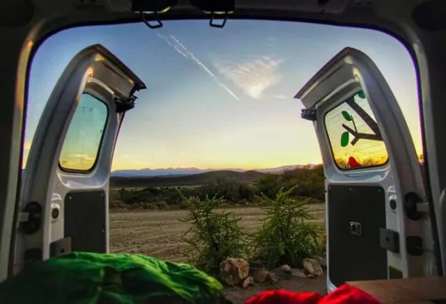 Взимает ли Nissan комиссию за утилизацию?