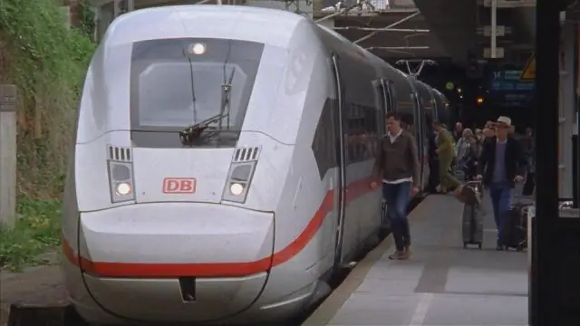 Как быстро едет тентованный поезд?