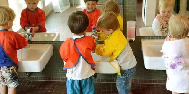 Как водители метро ходят в туалет?