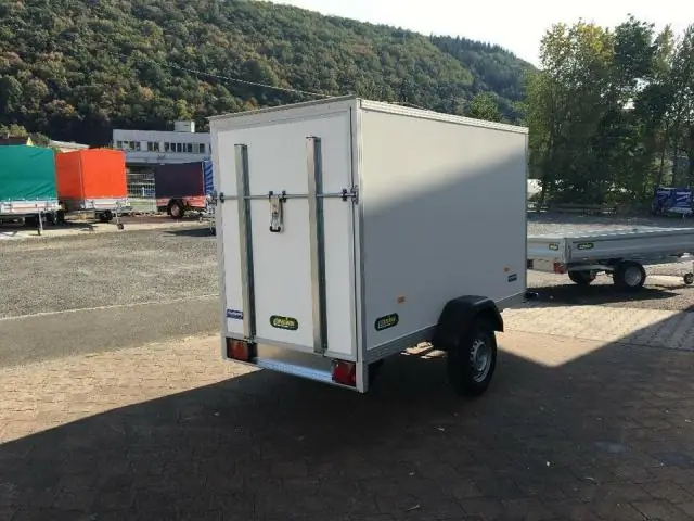 Есть ли у прицепа Uhaul пандус?