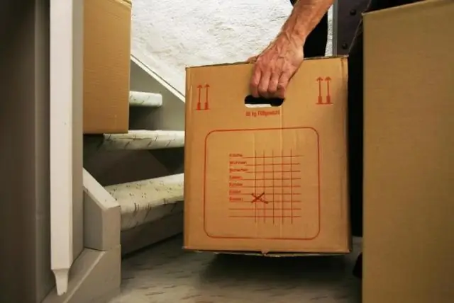 Как складывать полотенца для переезда?