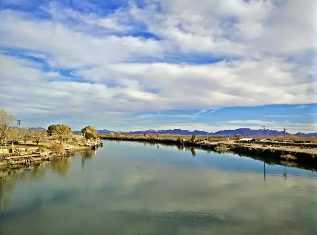 Может ли техасский смотритель игры войти в частную собственность?