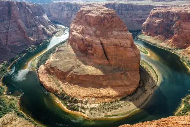 В каком округе находится Каньон-Лейк, Калифорния?