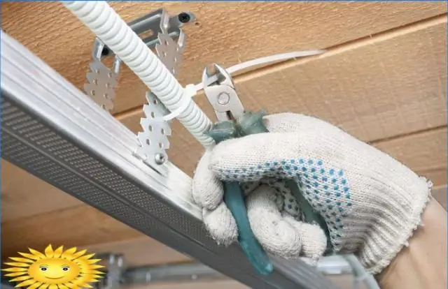 Применяются ли распределительные коробки при разводке первого этажа?