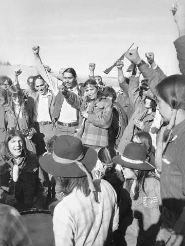 Почему индейские активисты оккупировали Алькатрас?