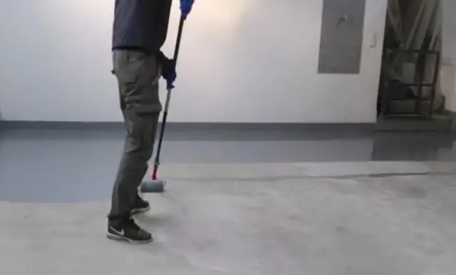 Стоит ли заделывать бетонный пол в гараже?