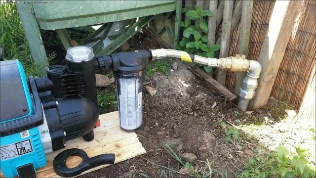 Как починить водяной насос на колесах?