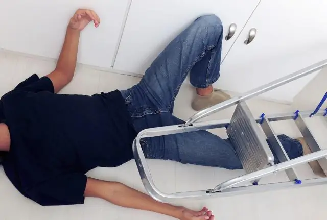 Сколько токоведущих проводников допускается в кабельном канале до снижения номинальных характеристик?