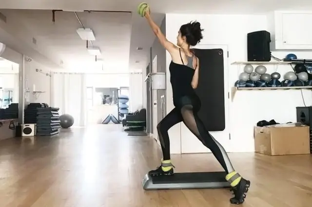 Как пошагово заводить шнурок?