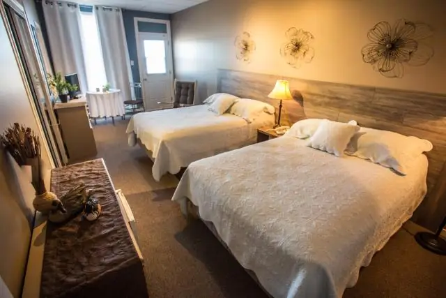 Что такое 2 двуспальные кровати?