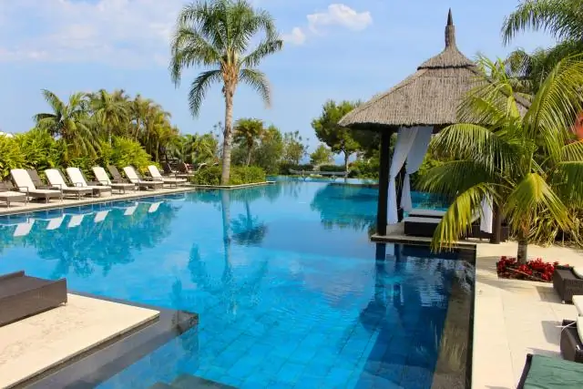 На какой высоте находится Сьерра-Бланка?