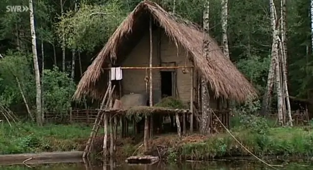 В каких домах жили хойхои?