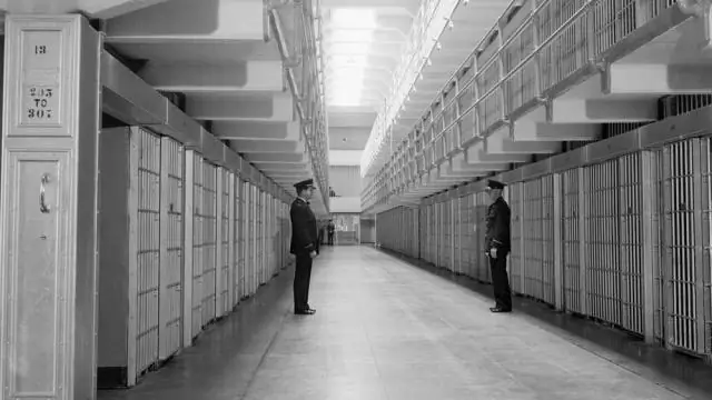 Сколько заключенных умерло в Алькатрасе?