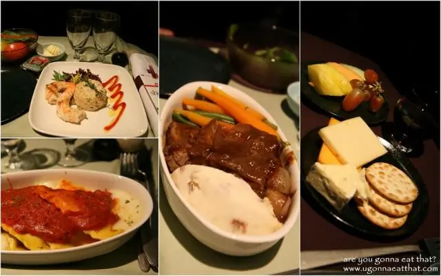 Какая еда подается на Cathay Pacific?