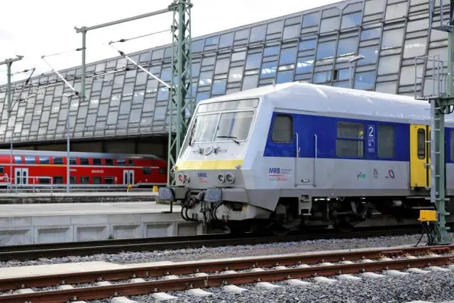 Автобусы ходят по воскресеньям?