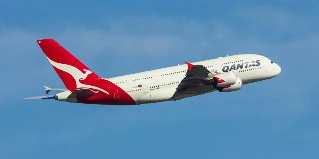 На международных рейсах Qantas нет алкоголя?