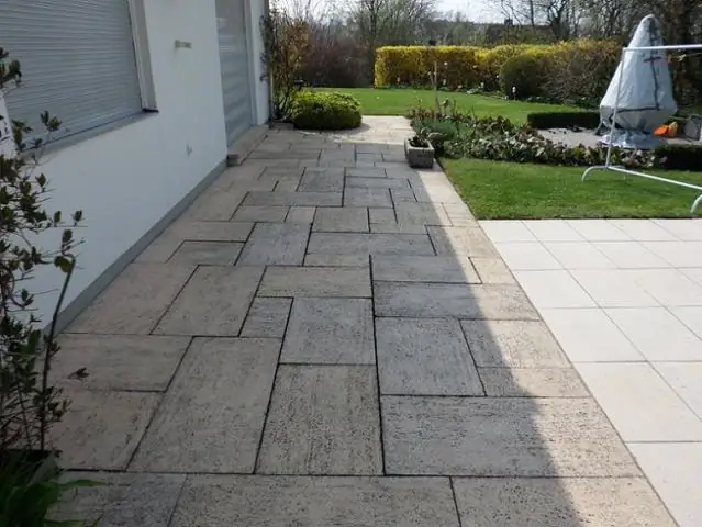 Следует ли герметизировать бетонную плиту?