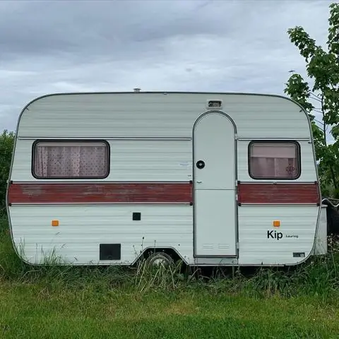 Где я могу избавиться от старого туристического трейлера?