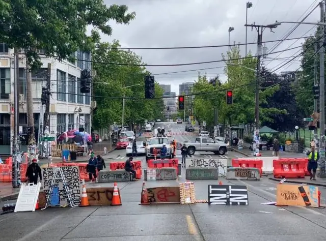 Сиэтл находится в тихоокеанском стандартном времени?