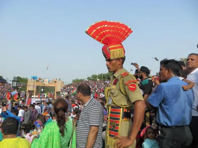 Почему Чехословакия разделилась на две страны?