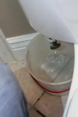 Как заменить туалетный комплект?