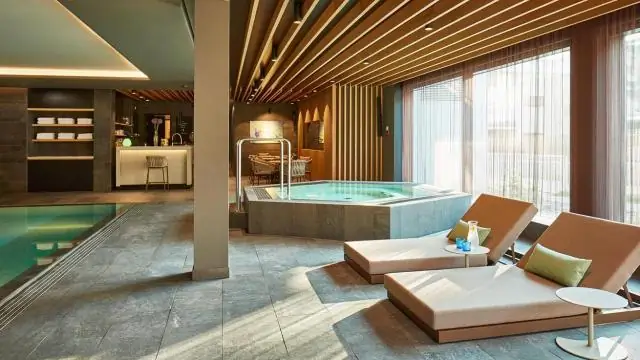 Что означает пребывание в отеле?