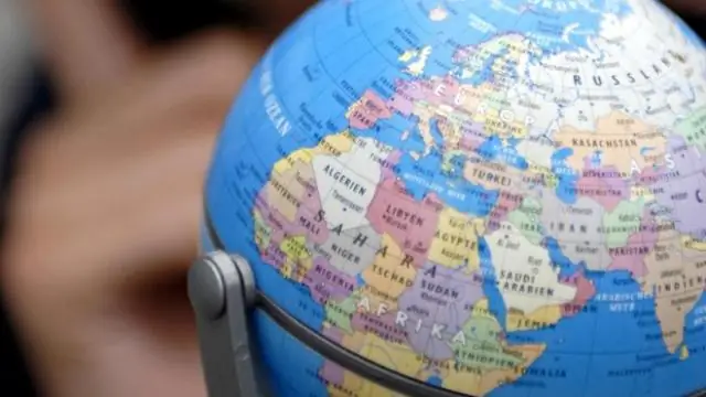 В какой стране больше всего женского населения?