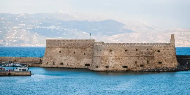 Как долго длится паром из Хейшема в Дуглас?