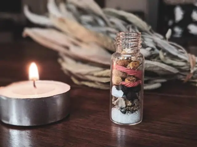 Что я использую, чтобы запечатать мой внутренний дворик из штампованного бетона?