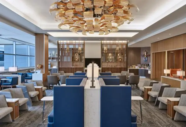 Где лучший клуб Delta Sky Club?