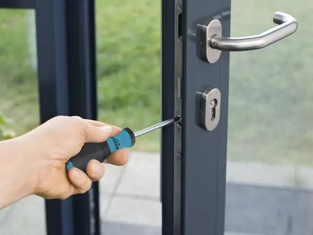 Какой замок подходит к коробке Knaack?