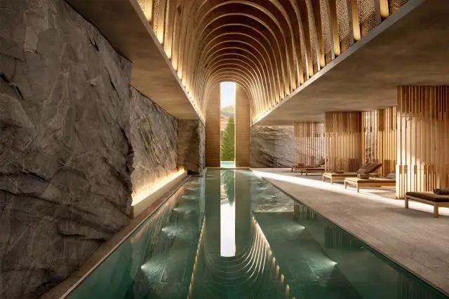 В чем заключается загадка Ritz Carlton?