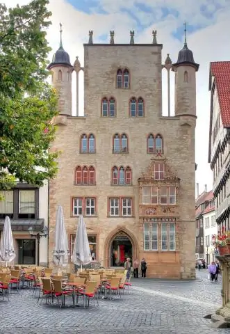 Как вы думаете, какие факторы способствовали процветанию торговой системы в Западной Африке?